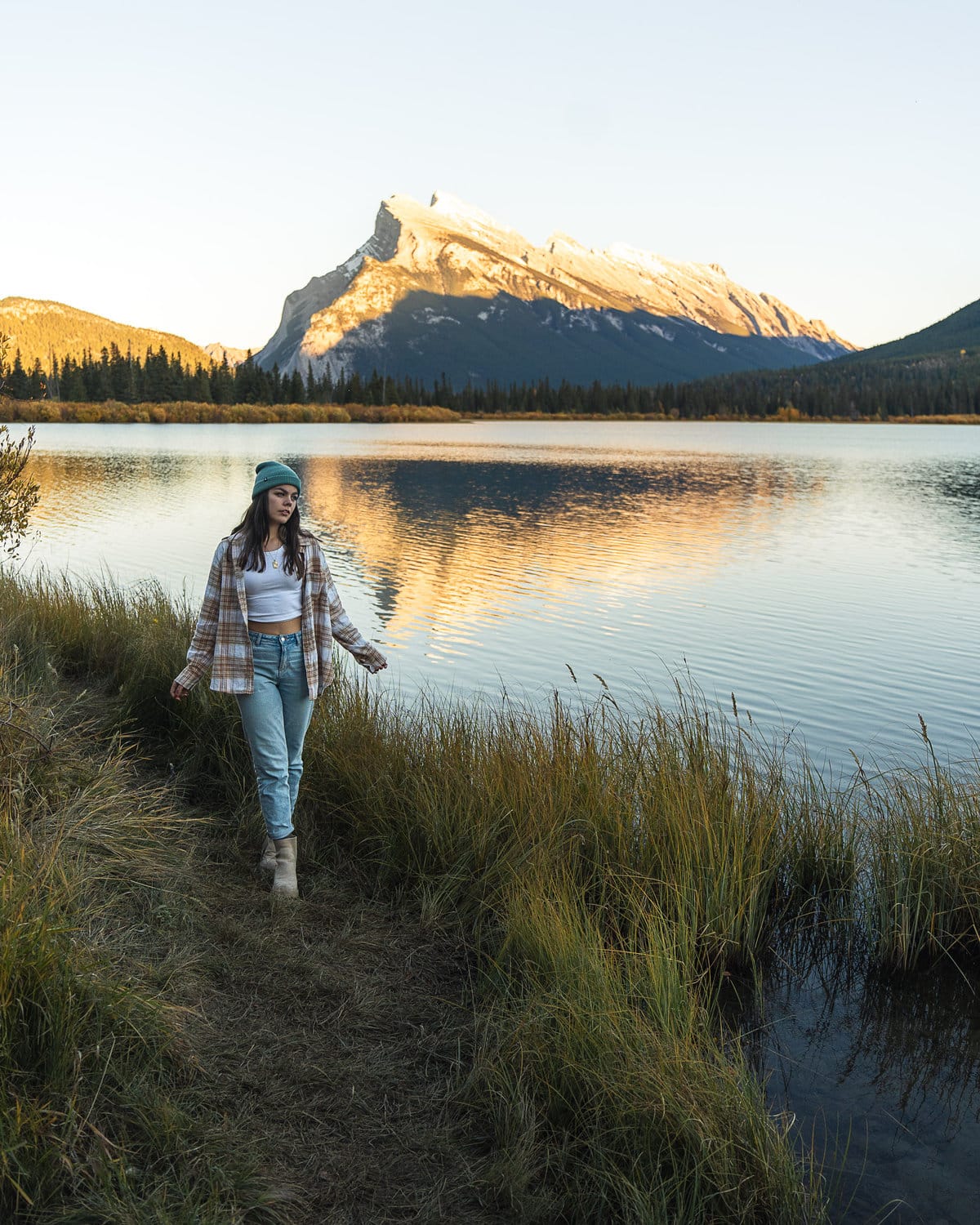 vermillion lakes is a beautiful mountain lake with a view of mount rundle, and epic mountain and one of the best things to do in banff national park